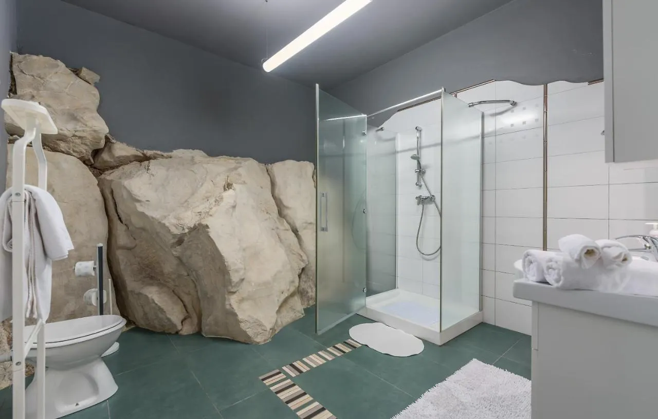 Rosa Villa Labin  0*, Labin (Istria)